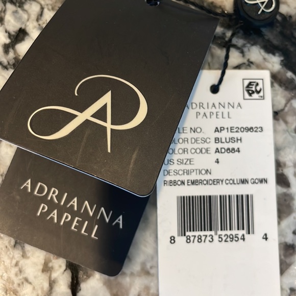 Gorgeous Blush Adrianna Papell Gown. Petite hemline. Mother of the Bride dress. - Picture 4 of 16